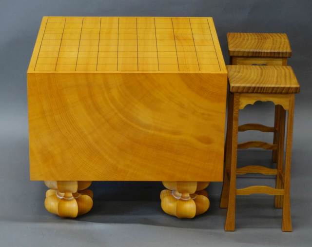 Hyuga Kaya Shogi Board [20.3cm thick, Ten-masa]