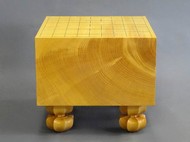 日向産榧 [六寸八分厚・天柾将棋盤]