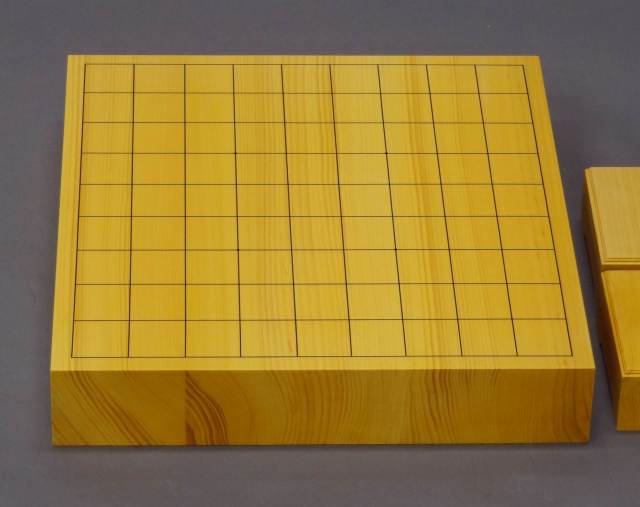 国产材榧 [二寸厚・柾目将棋盘]