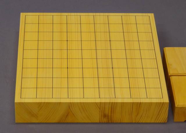 国产材榧 [二寸厚・柾目将棋盘]