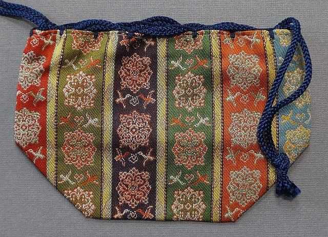 Tatsumura silk pieces bag  [KarahanaSocho ChohanKin]