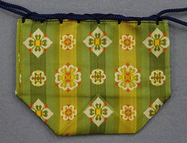 Tatsumura silk pieces bag [Tenpyomokuga Sokakin]