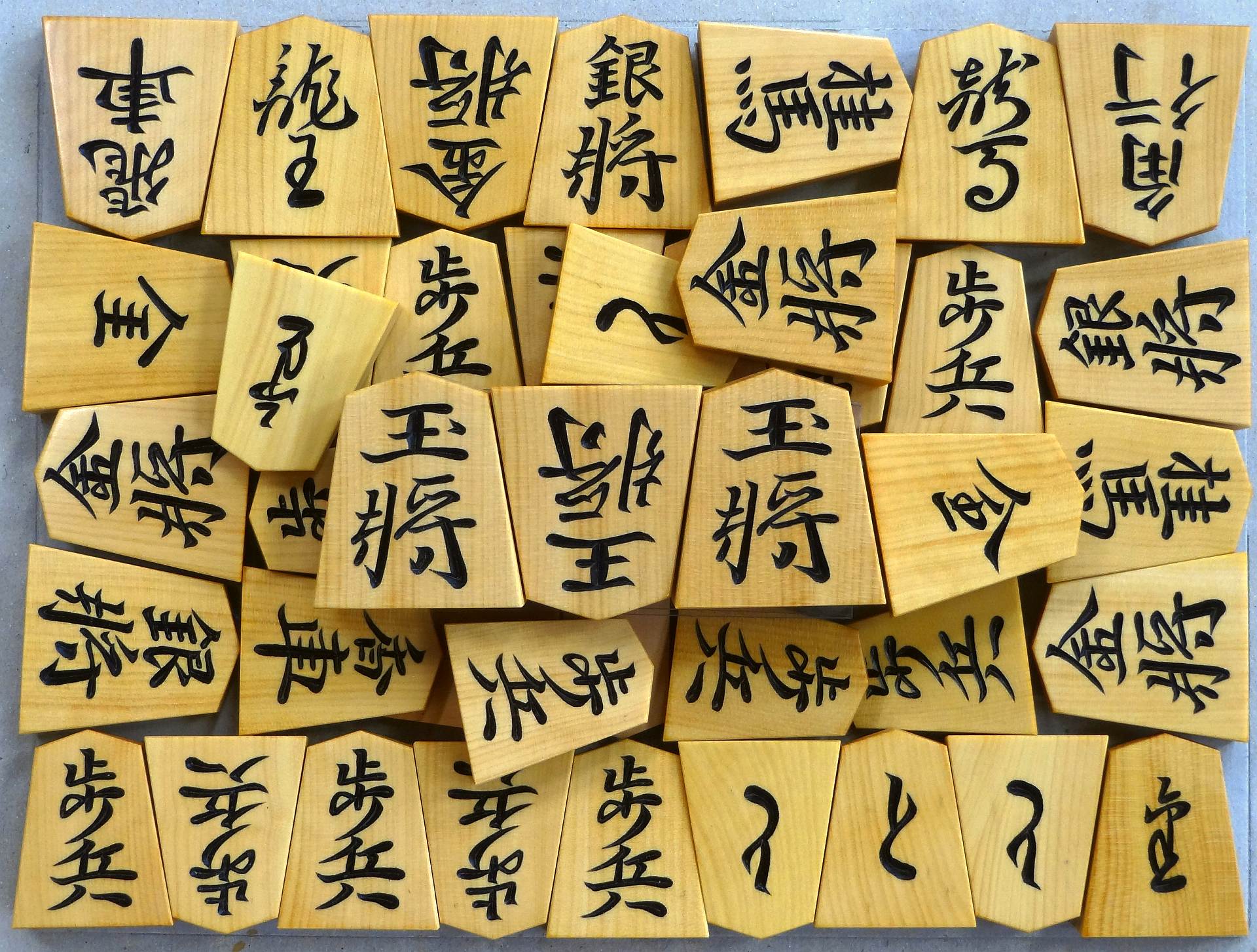 Shogi pieces craftsman Fugetsu made Luxury Shogi pieces *with